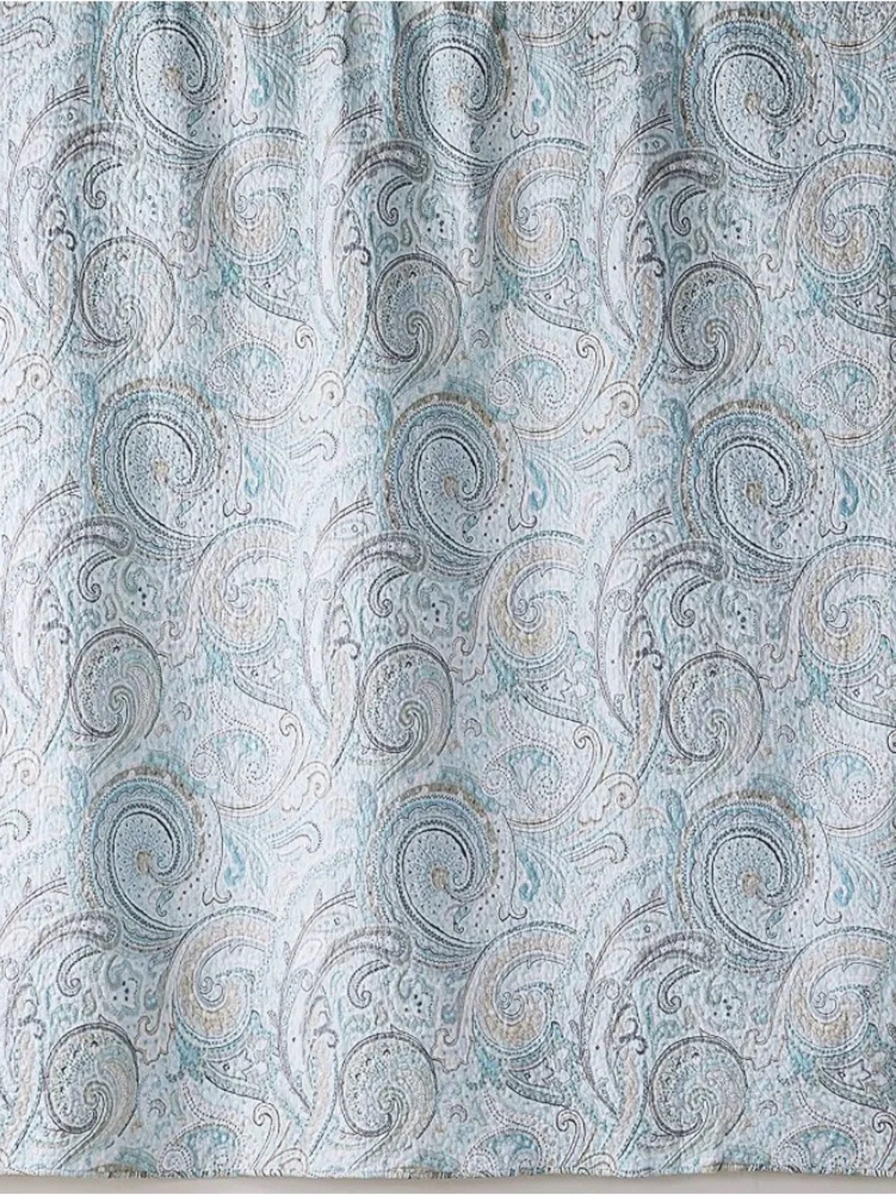 Levtex Home spruce spa quilt king set.